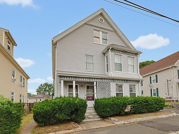 3rd image of 101 Winthrop St