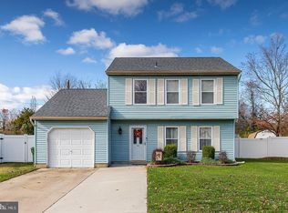 124 Robins Run W, Swedesboro, NJ 08085