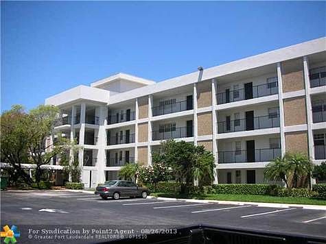 1st image of 2651 S Palm Aire Dr APT 306
