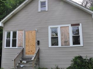 10541 S Racine Ave, Chicago, IL 60643