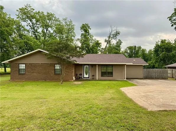 220 Lateral Ln, Natchitoches, LA 71457