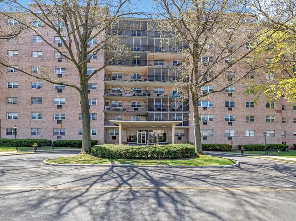 25 Cartright Street #4K, Bridgeport, CT 06604