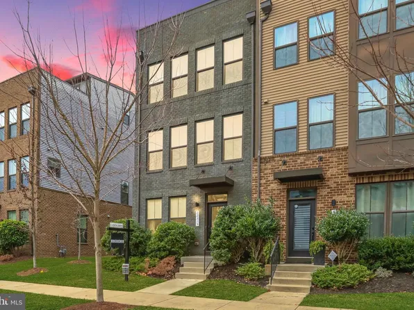 22315 Tees Ter, Ashburn, VA 20148