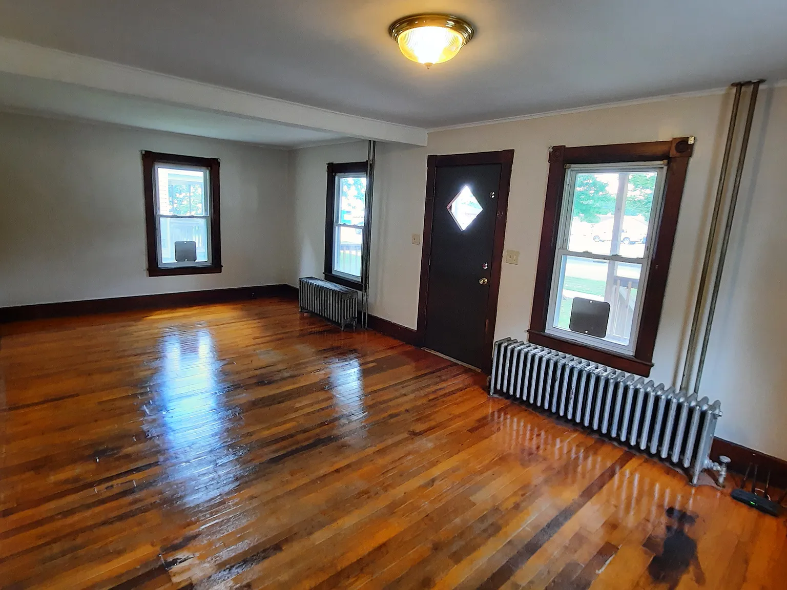 3 bed, 1248 sqft, $2,295 — Photo 4