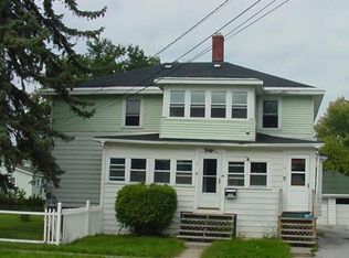 30 S Elm St, Saint Albans, VT 05478