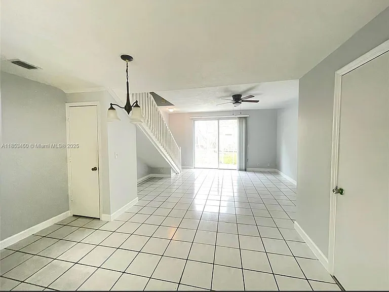 1566 Coronado Rd — Photo 5