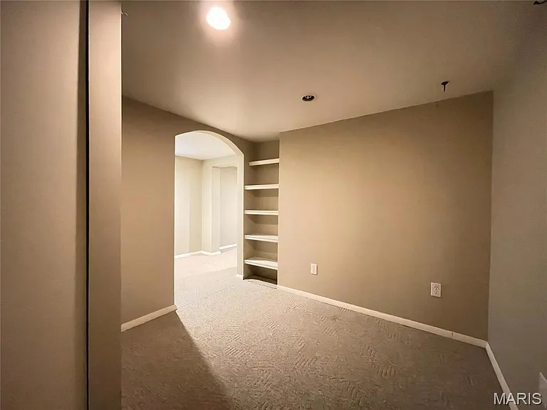 10745 Saint Xavier Ln — Photo 19