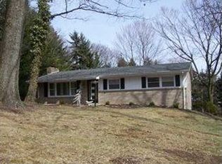 441 Cherokee Dr, Butler, PA