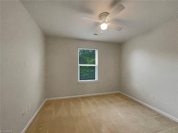5th image of 214 Florida Dr