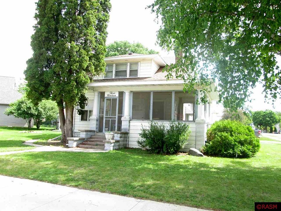 1st image of 319 7th St S