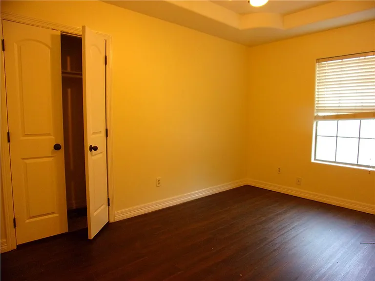 6109 Queen Jane St — Photo 34