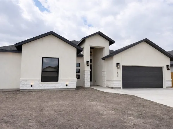 1453 Lois Chesney St, Corpus Christi, TX 78415