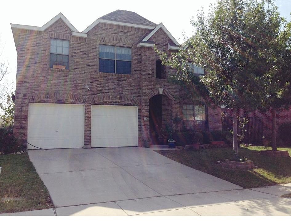2nd image of 3359 Roddy Dr