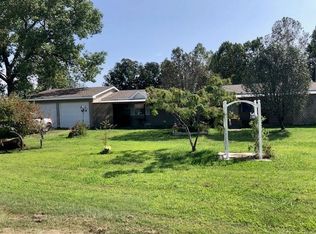 355790 E 1000th Rd, Prague, OK 74864