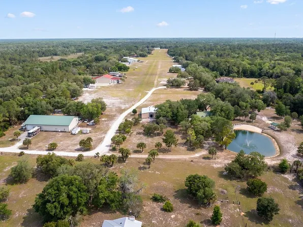 1851 Maytown Rd, Oak Hill, FL 32759