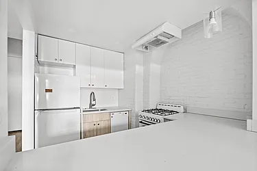 Rented by Urban Real Estate Property Group Inc