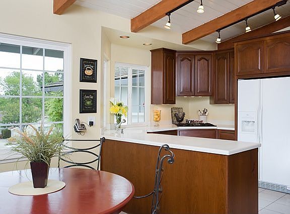 5th image of 803 Bonde Ct