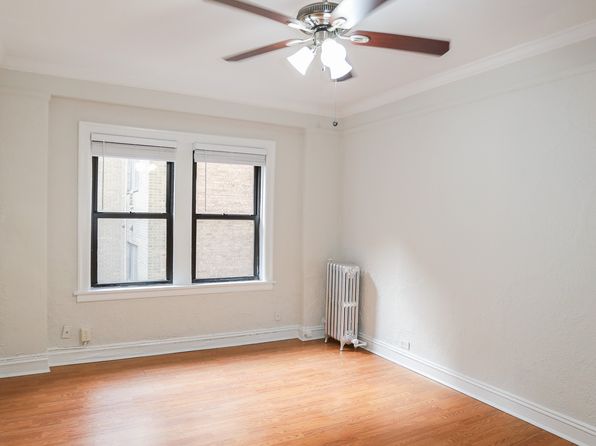 6163 N Winthrop Ave #405