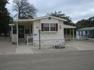 35 Wildcat Loop, Kerrville, TX 78028
