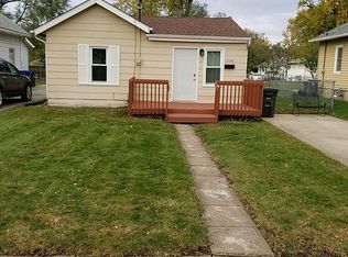 2104 Lyon St, Des Moines, IA 50317