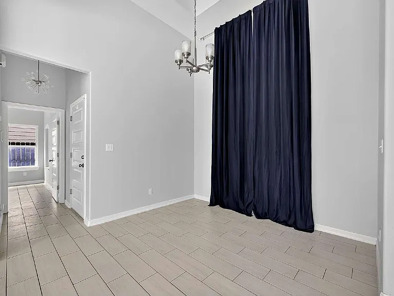 140 Spanish Oak Dr — Photo 7