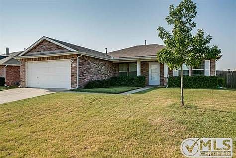 3rd image of 629 Mallard Dr