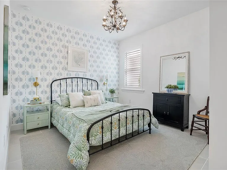 15635 Appalachian Dr — Photo 26