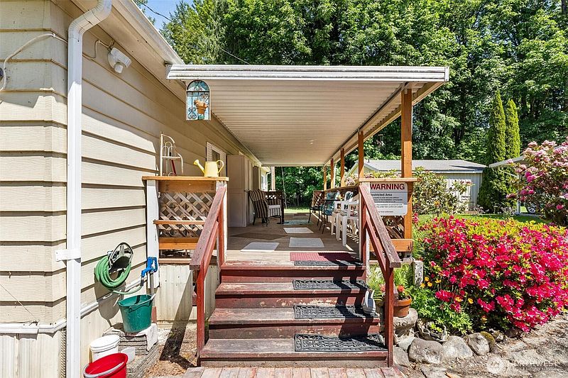 4th image of 41741 Mountain View Lane