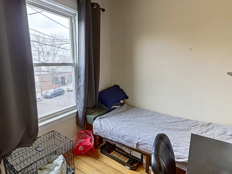 378 Washington St #4 — Photo 4