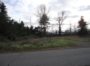 1643 Tamarack St, Sweet Home, OR 97386