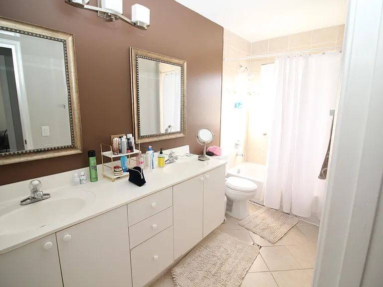 1396 Banyan Way — Photo 15