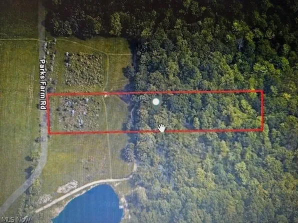 10127 Parks Farm Rd, Willoughby, OH 44094