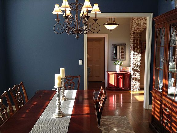 5th image of 1209 Woodberry Dr