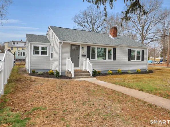 19 Songonosk Street, Windsor, CT 06095