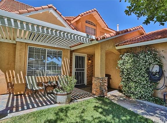 5th image of 7058 Alondra Ave