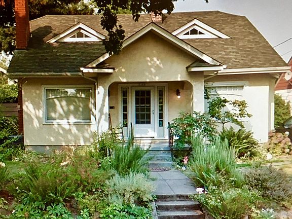 Three bedroom Westmoreland house