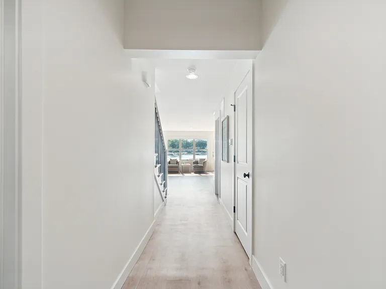 168 E Gull Lake Dr — Photo 13