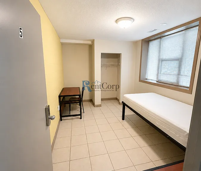 101 Lester St #1 — Photo 13