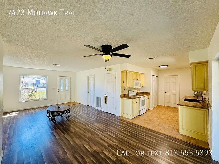 7423 Mohawk Trl — Photo 3