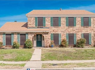 7115 Bayberry Ln, Dallas, TX 75249