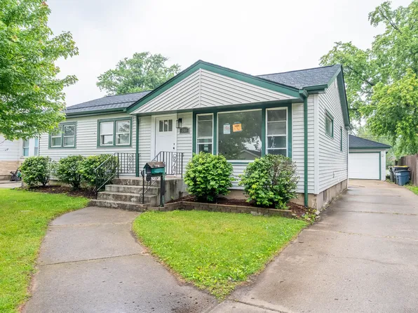 308 Queens Ln, Thornton, IL 60476