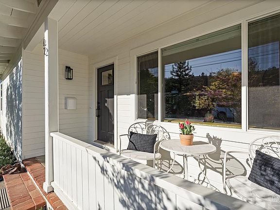 4th image of 42 Billou Street