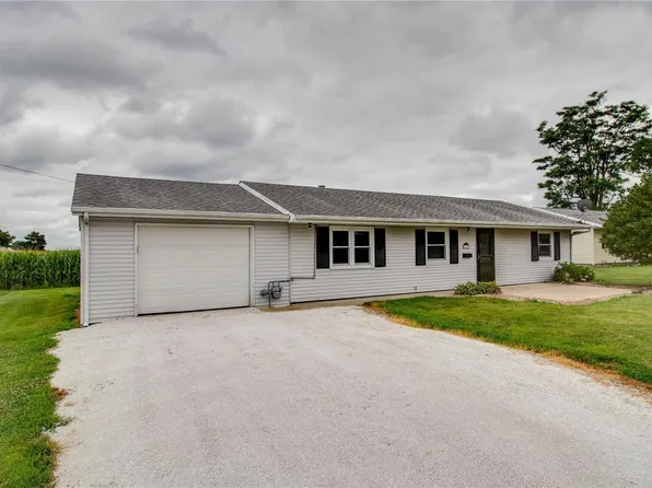 708 Mulberry St, Greenfield, IL 62044