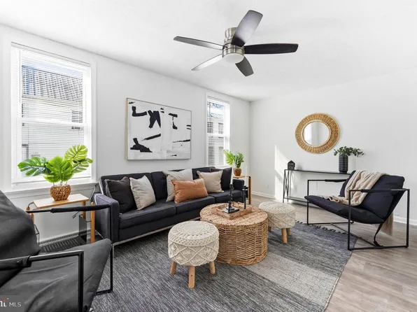 120 John St, Hagerstown, MD 21740