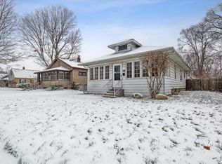 805 E Fairview Ave, South Bend, IN