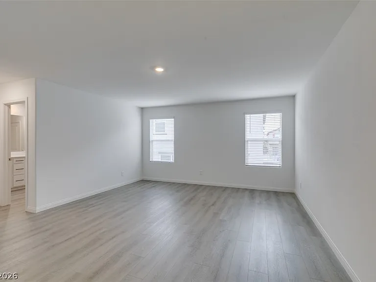 9133 Vesey Ave — Photo 38