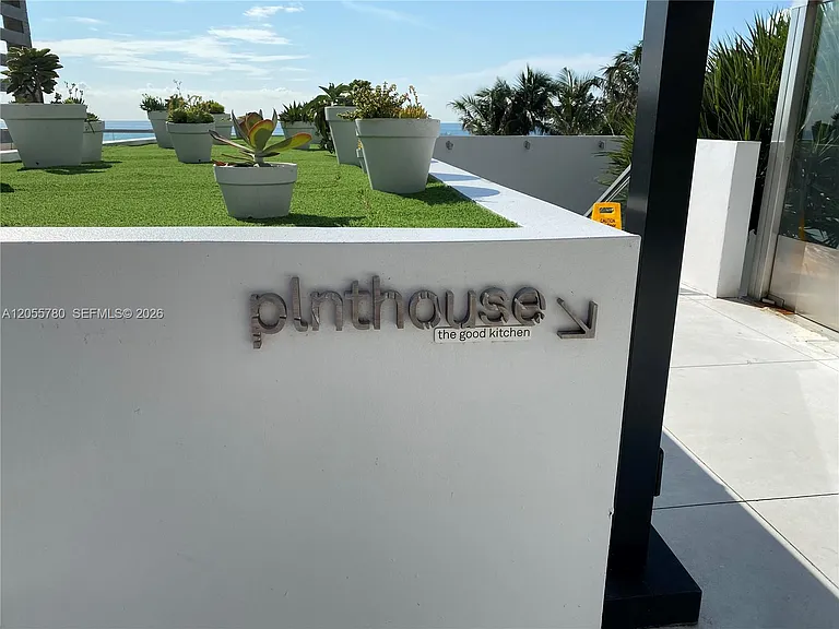 2301 Collins Ave #636 — Photo 30
