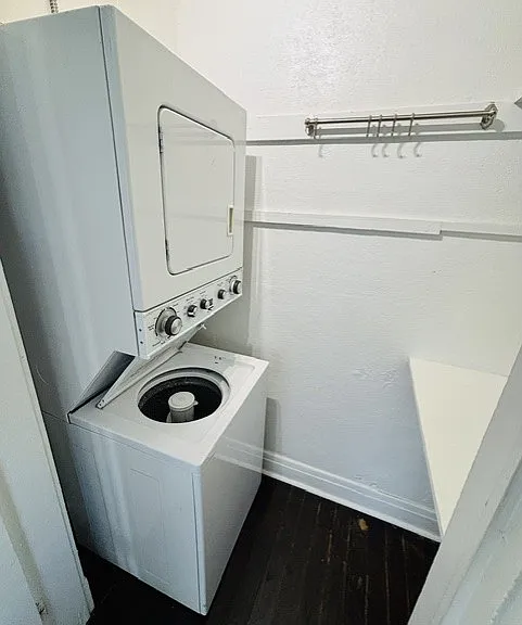 217 W 12th St #217 — Photo 19