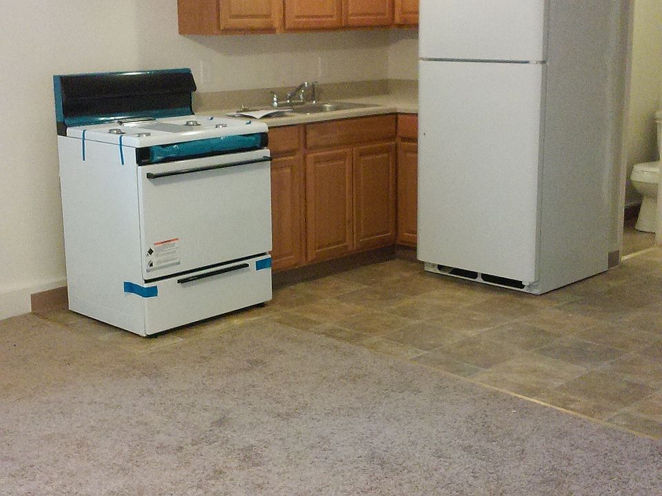 2nd image of 1650 East Ave APT 3X