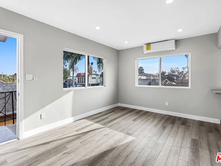 5459 Carlin St #3 — Photo 7